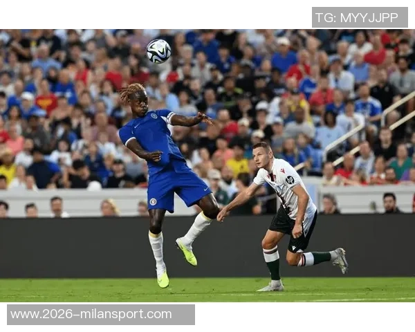 土耳其媒体报道贝西克塔斯关注切尔西后卫迪萨西并考虑法斯作为替代选项 土耳其媒体报道贝西克塔斯关注切尔西后卫迪萨西并考虑法斯作为替代选项