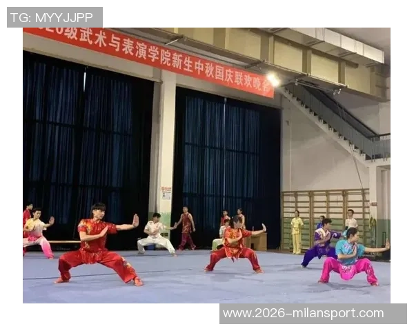 河南足球队焕发新生力北京国安队展现百变雄风