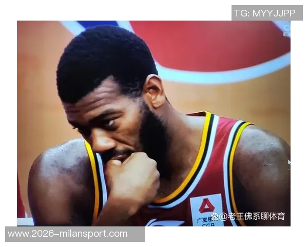 斯玛特强调球队应专注于回防而非向裁判抱怨以提升比赛表现